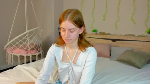 Lilli online show from 07-08-26, 09:14
