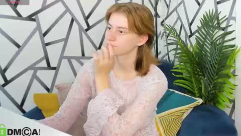 Lilli online show from 07-28-26, 01:45