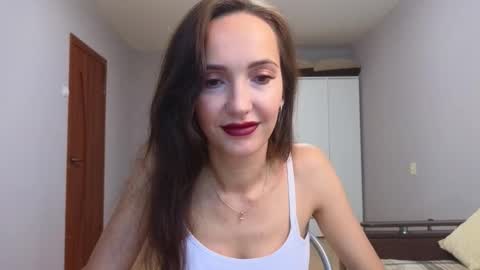 Snapshot of lillian_clark7 chatting on 11-06-25, 05:19 Lillian online show from 11-06-25, 05:19