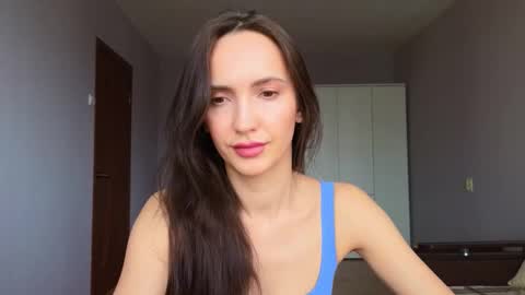 Lillian online show from 02-25-26, 09:30