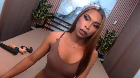Lilianna online show from 04-14-26, 05:30