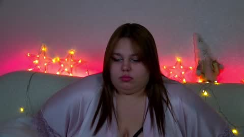 LillianHaig online show from 01-14-25, 01:04