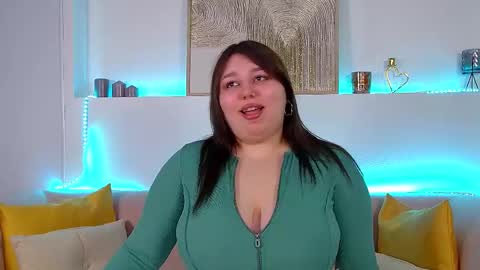 LillianHaig online show from 03-03-25, 07:06