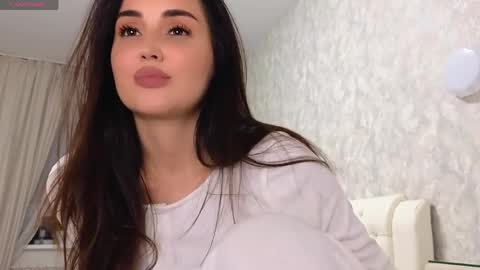 Lara Angel online show from 04-02-26, 01:42