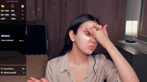 Snapshot of lilliecelina chatting on 02-08-26, 01:47 Celina Lillie online show from 02-08-26, 01:47