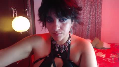 lillith online show from 04-18-26, 09:35