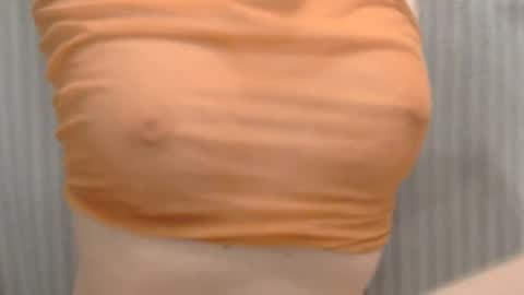 Snapshot of lillkit chatting on 01-12-26, 10:26 Lilu online show from 01-12-26, 10:26