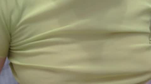 Snapshot of lillkit chatting on 03-05-26, 01:23 Lilu online show from 03-05-26, 01:23