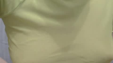 Snapshot of lillkit chatting on 06-12-26, 09:14 Lilu online show from 06-12-26, 09:14