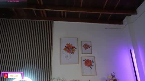 Sofia online show from 03-25-26, 01:28