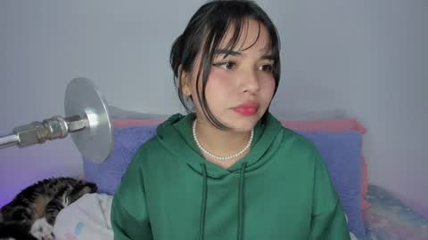 Lilly  online show from 01-26-25, 02:35