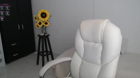 Lilly online show from 03-06-25, 12:52