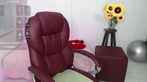 Lilly online show from 02-26-26, 04:28