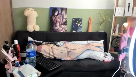 lilly_sweet02 online show from 11-25-25, 12:43