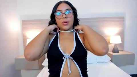 Lilly  online show from 03-18-26, 07:06