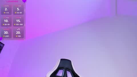 Snapshot of lillypalmer chatting on 10-29-25, 01:57 Lilly online show from 10-29-25, 01:57