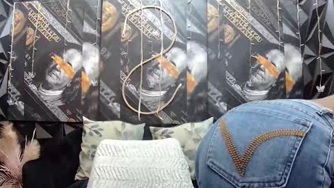 Snapshot of lilmissbaddiexxx chatting on 09-16-25, 05:47 lilmissbaddiexxx online show from 09-16-25, 05:47