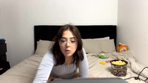 Roxy online show from 02-24-25, 02:19