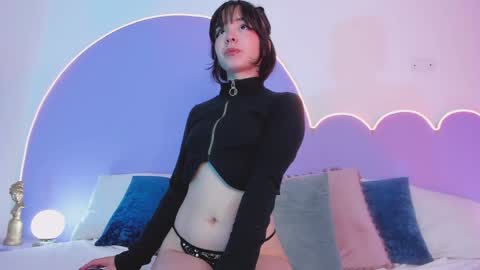 Lilou online show from 12-10-24, 05:33