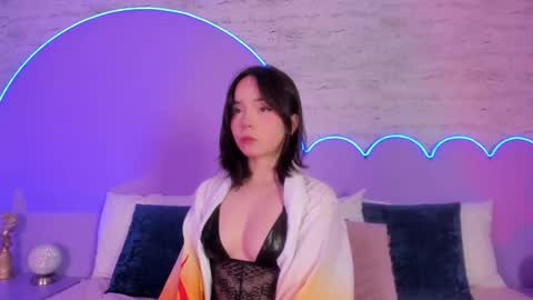 Lilou online show from 09-18-25, 11:56