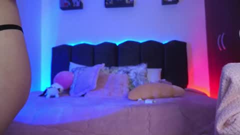 Lilou online show from 03-21-26, 01:05