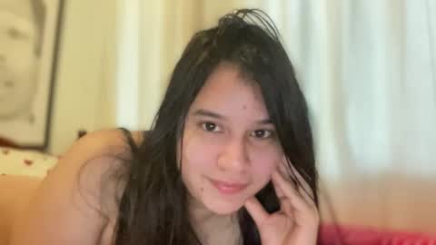 lilprincessxoxo_ online show from 12-19-25, 05:53