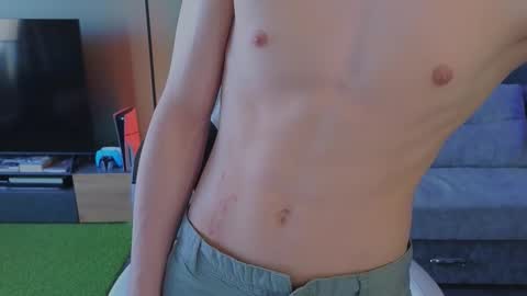 Snapshot of lilteddyboy chatting on 10-07-25, 10:56 lilteddyboy online show from 10-07-25, 10:56