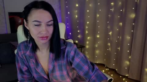 Lilu online show from 02-05-25, 03:02