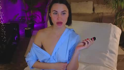 Lilu online show from 04-23-26, 05:59