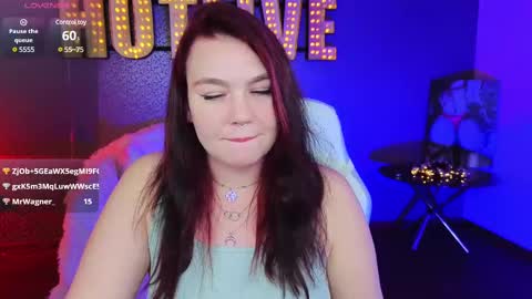 Snapshot of lilumytrend chatting on 12-12-24, 05:04 Lilu online show from 12-12-24, 05:04