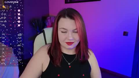 Snapshot of lilumytrend chatting on 10-05-25, 06:12 Lilu online show from 10-05-25, 06:12