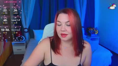 Snapshot of lilumytrend chatting on 10-07-25, 12:13 Lilu online show from 10-07-25, 12:13