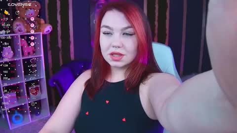 Lilu online show from 12-02-25, 12:21