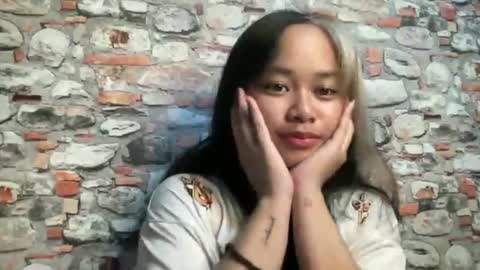 lilvixenbaby24 online show from 07-15-26, 02:44