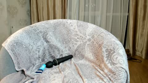 Snapshot of lily__love chatting on 12-08-24, 03:02 LILY online show from 12-08-24, 03:02