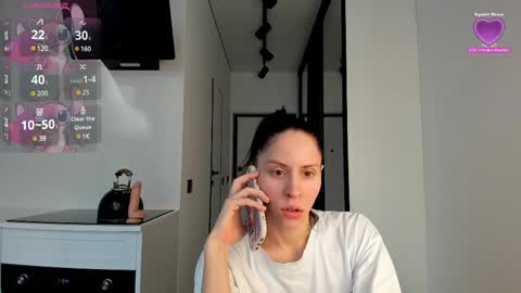 Snapshot of lily__love chatting on 02-13-25, 11:50 LILY online show from 02-13-25, 11:50