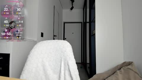 Snapshot of lily__love chatting on 03-07-25, 06:35 LILY online show from 03-07-25, 06:35