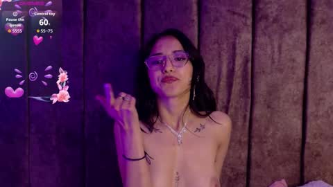 Lily online show from 01-09-26, 03:59