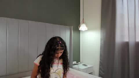 Snapshot of lily_cherry0 chatting on 03-08-25, 01:36 lily_cherry0 online show from 03-08-25, 01:36