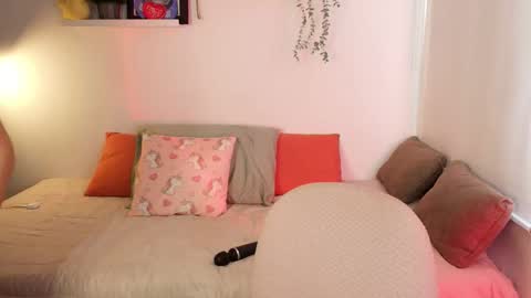 Snapshot of lily_evans_ chatting on 03-26-26, 08:58 just lily online show from 03-26-26, 08:58