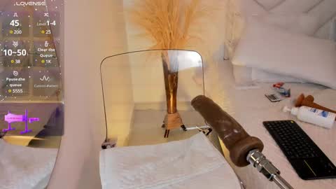   online show from 02-05-25, 08:25