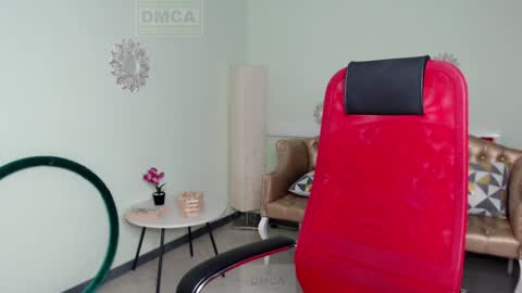 Lily online show from 01-29-25, 04:26