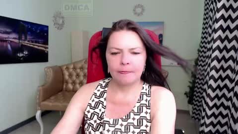 Snapshot of lily_flower7_ chatting on 05-15-26, 06:53 Lily online show from 05-15-26, 06:53