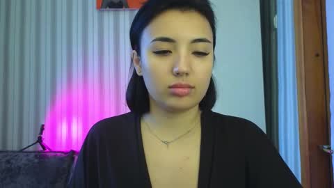 Snapshot of lily_foster_ chatting on 09-20-25, 06:25 Lily online show from 09-20-25, 06:25