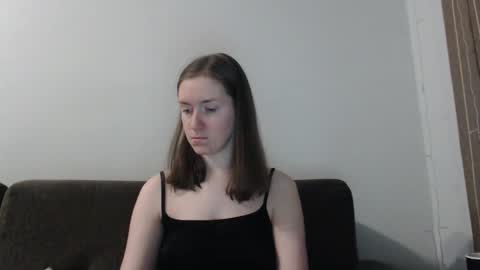 Snapshot of lily_love_x chatting on 10-23-25, 05:29 lily_love_x online show from 10-23-25, 05:29