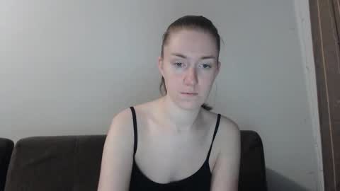 Snapshot of lily_love_x chatting on 10-24-25, 11:56 lily_love_x online show from 10-24-25, 11:56