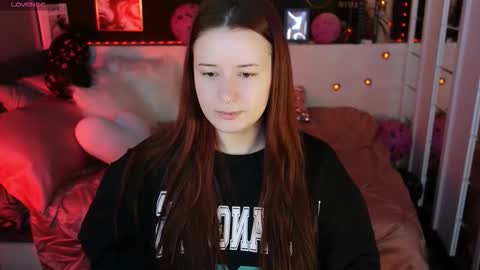 Lily online show from 02-10-26, 07:01