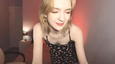 Lily online show from 02-08-26, 12:25