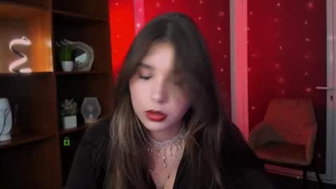 Lily online show from 11-11-25, 07:14