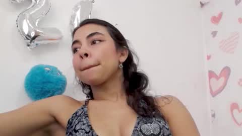 Lily Roberts online show from 09-28-25, 03:17